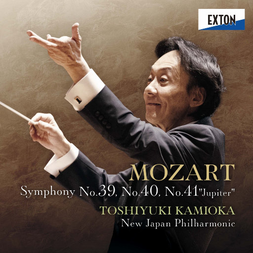 亲吻摸胸日比小女人
